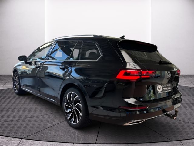 Fahrzeugabbildung Volkswagen Golf Variant 1.5 eTSI DSG STYLE NAVI IQ.LIGHT AH