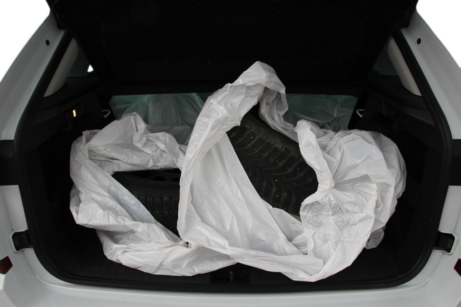 Skoda Kamiq Ambition 150PS  /LED/PDC/Tempom./1.Hand