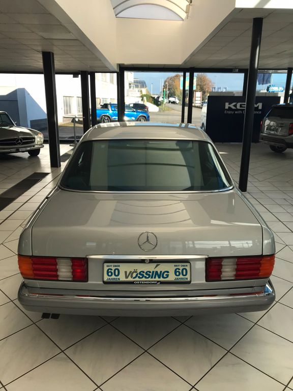 MERCEDES-BENZ S-Class 1989
