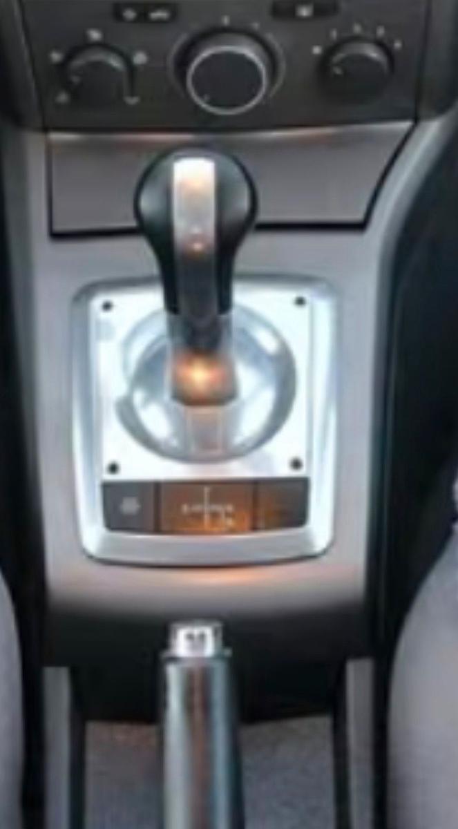 Opel Astra 2006 — interior