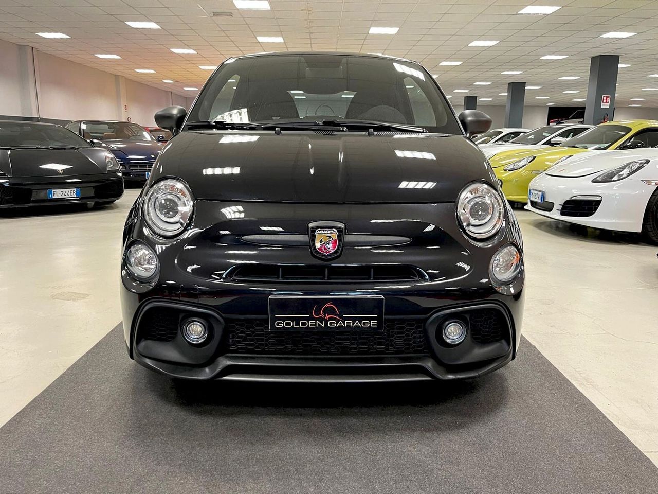 Abarth 595 1.4 Turbo T-Jet 180 CV Competizione imagem 3