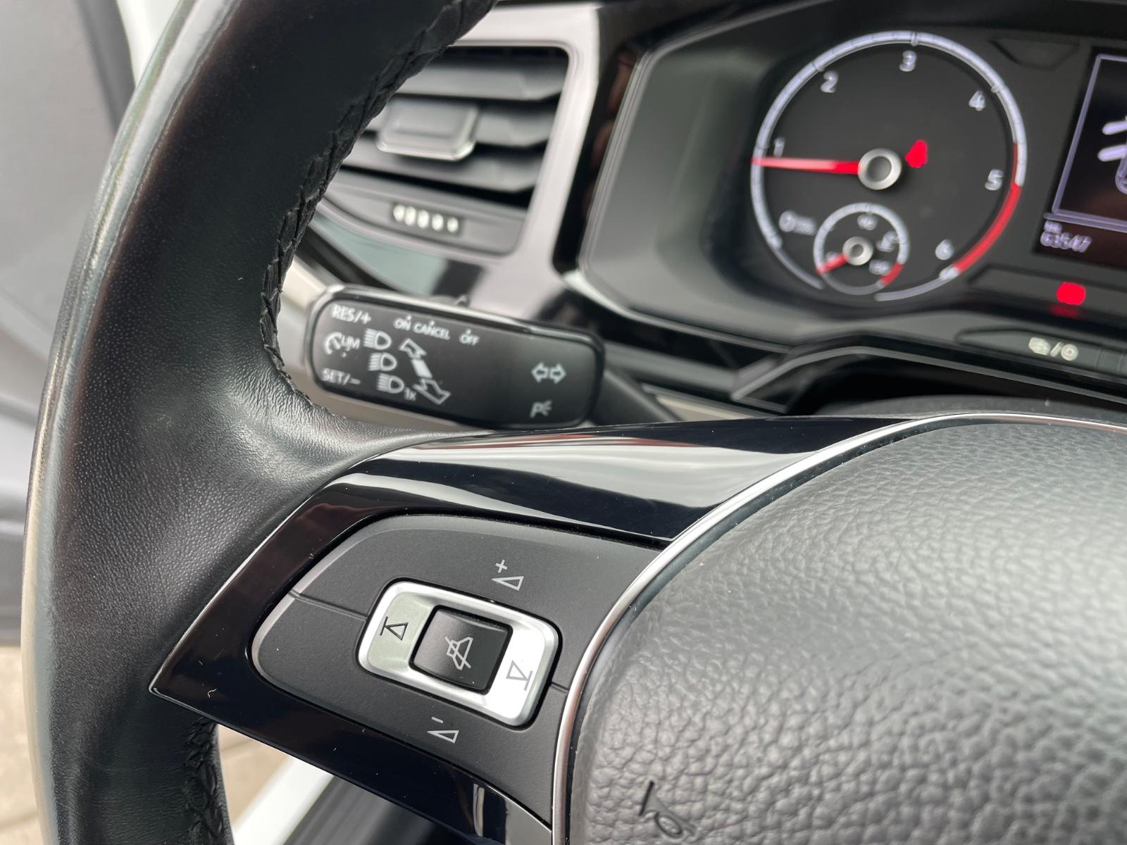 Volkswagen Polo VI Comfortline 1,6 TDi/Kamera/CarPlay/Klima, миниатюра 20
