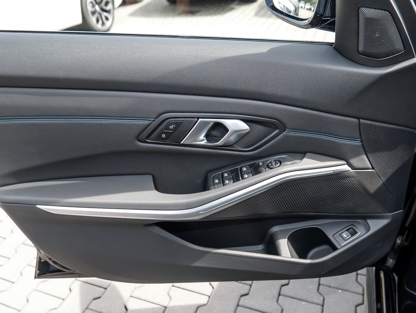 BMW 320 - Bild 18
