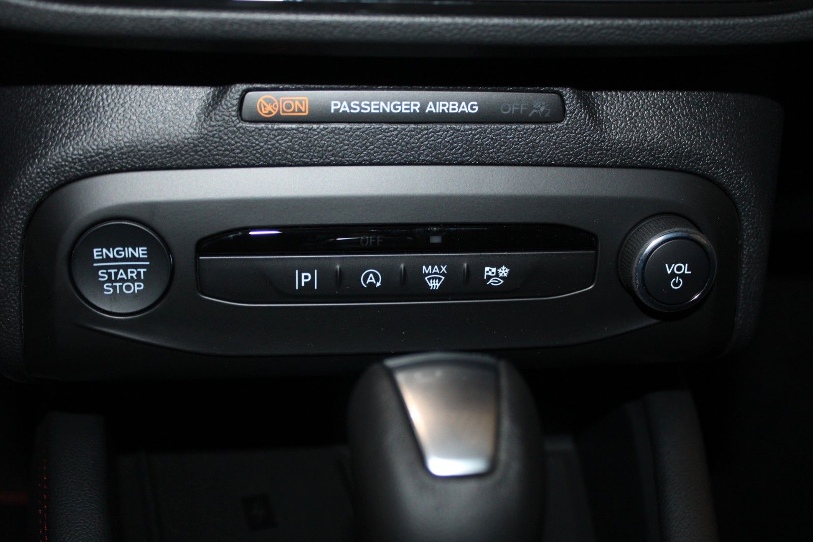 Fahrzeugabbildung Ford Focus Hybrid ST-Line X Automatik Top Ausstattung