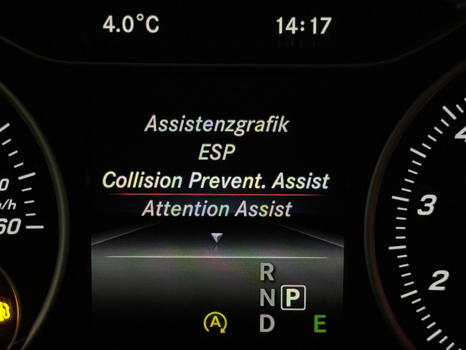 Fahrzeugabbildung Mercedes-Benz B 200 7G-DCT SPORTPAKET URBAN AMG NIGHT COMAND