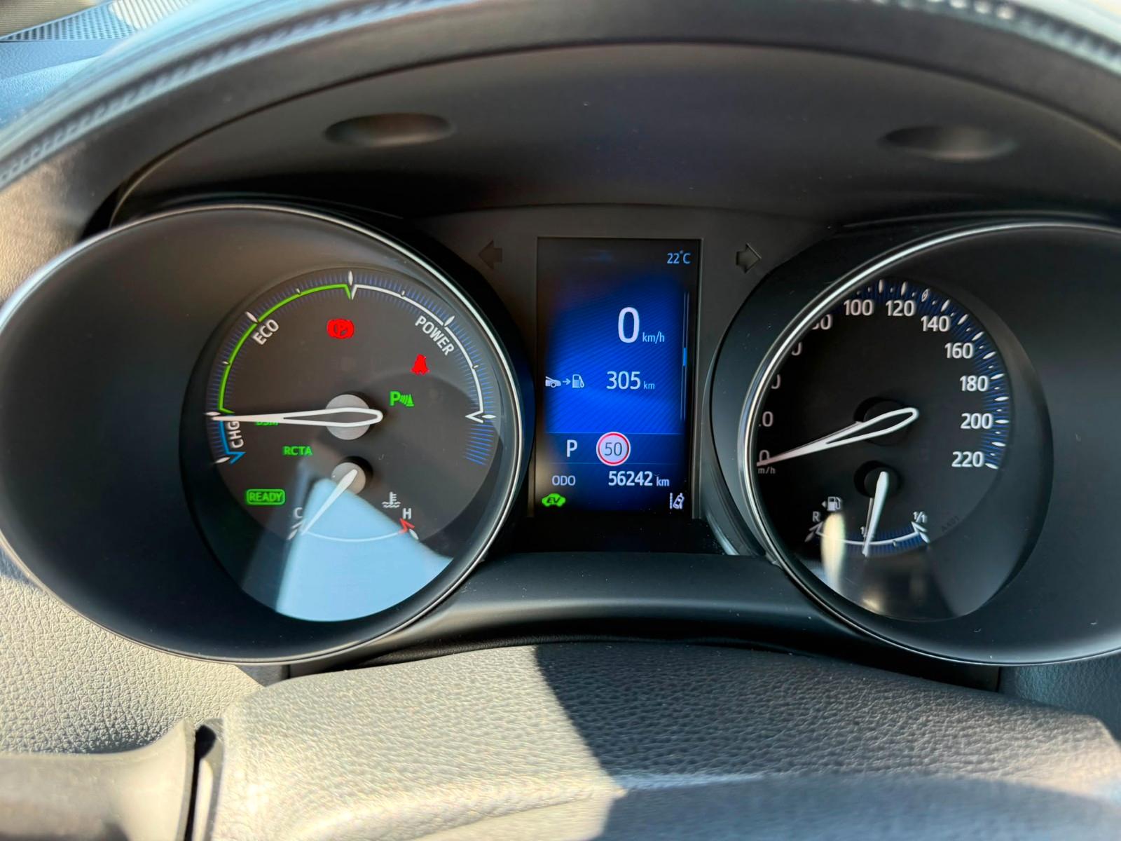 Toyota C-HR Hybrid Team D