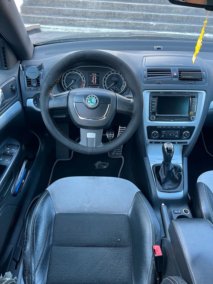 Skoda Octavia 2008 — photo 11