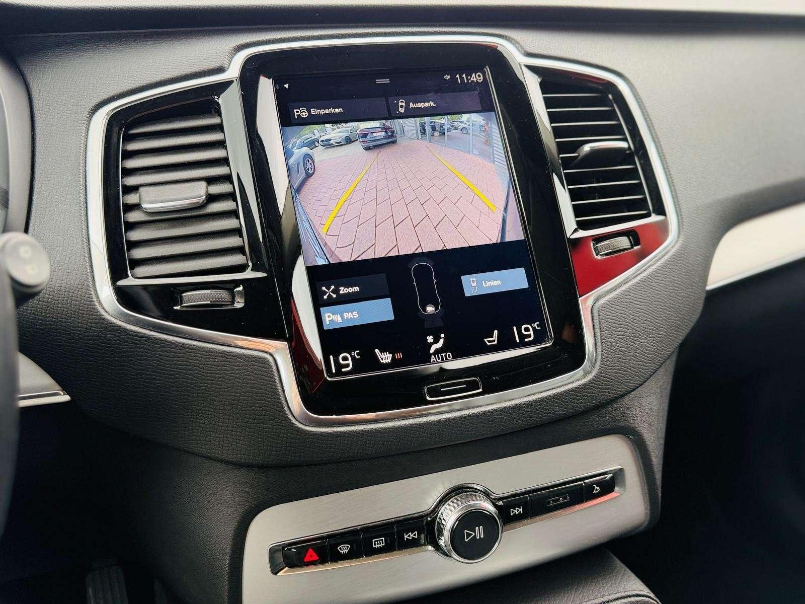 Volvo XC90 Momentum AWD Service Neu AHK