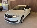 Skoda Rapid Spaceback Clever*1HAND*PDC*SHZ*