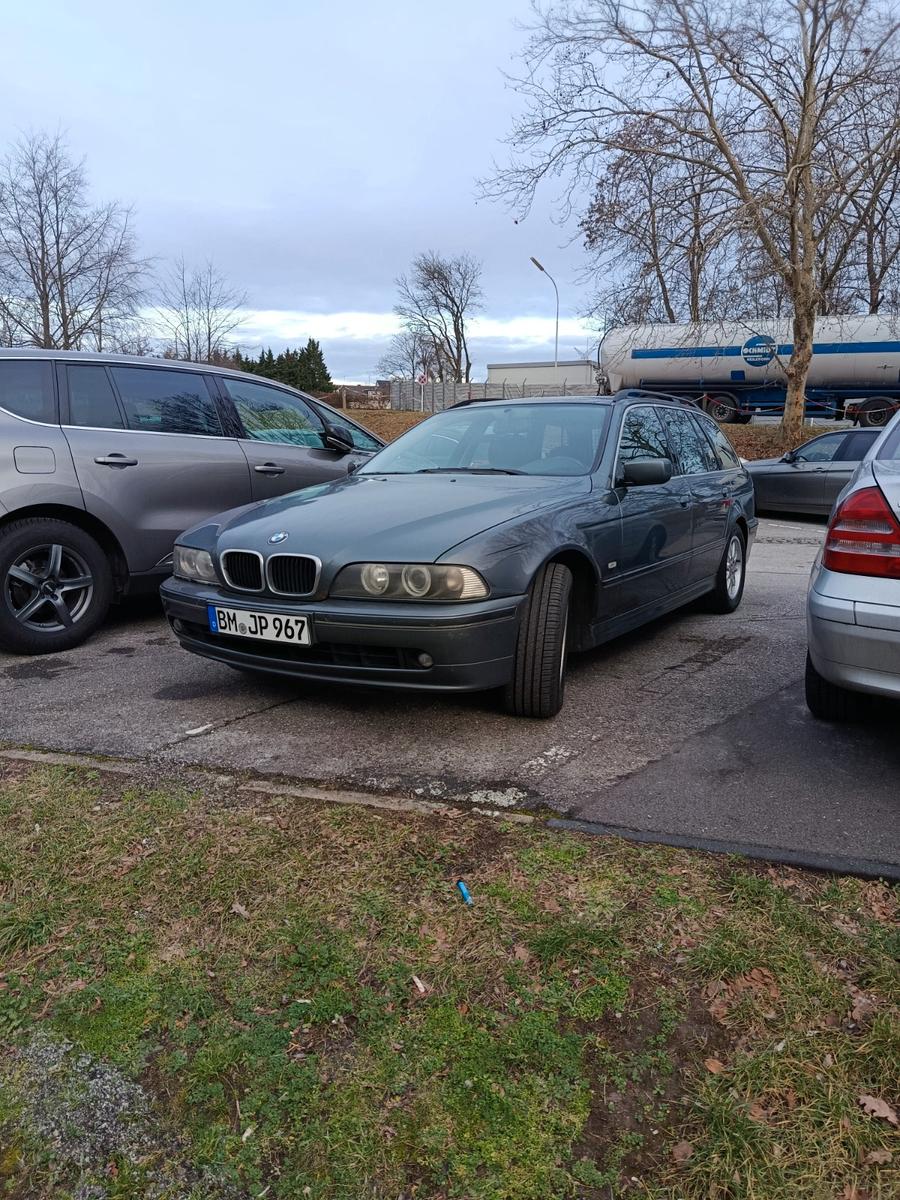 BMW 525 2004 — photo 9
