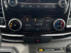 Ford Tourneo Custom | *8-Sitzer*Wenig Km*RFK*