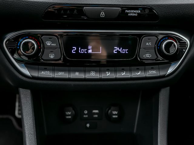 Hyundai i30 2.0 N Performance Fernlicht-Assistent Pano.