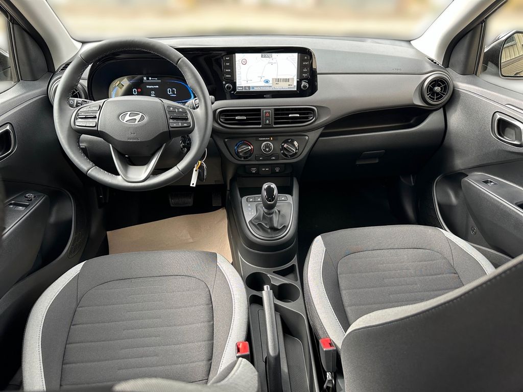 Hyundai i10 1.0 FACELIFT AUTOMATIK TREND INCL.NAVIGATION