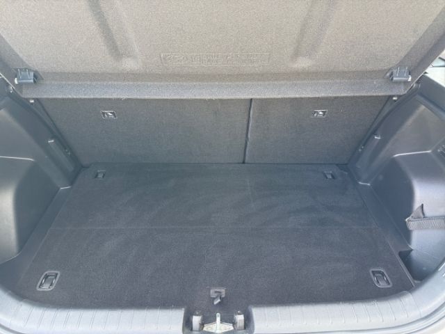 Fahrzeugabbildung Hyundai i20 Essential 1.2 T-GDI +CARPLAY+TEMPOMAT+SHZ+RF