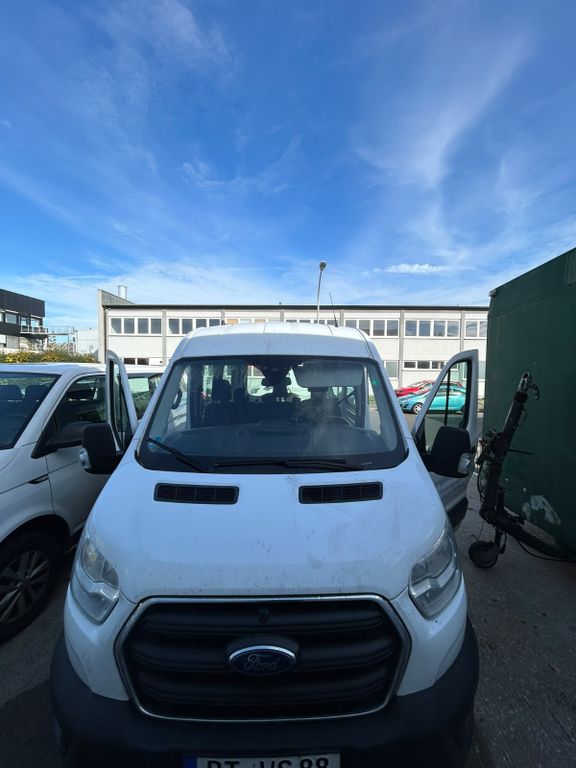Image of Ford Transit