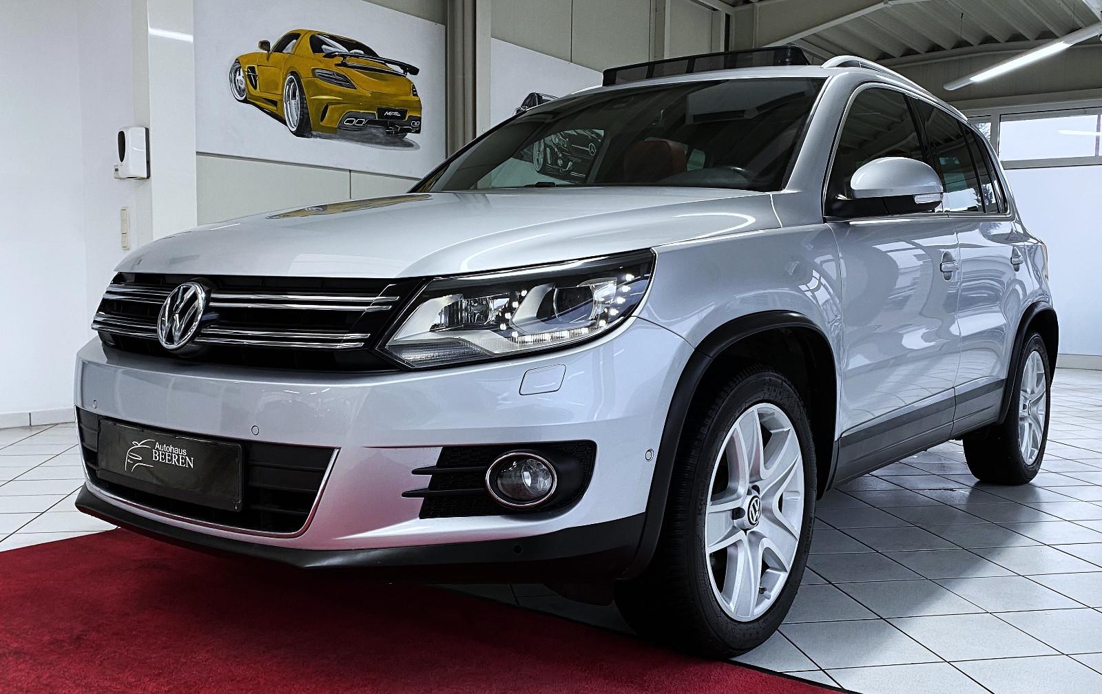 Volkswagen Tiguan Exclusive 4Motion DSG PANO KAM SPUR STAND
