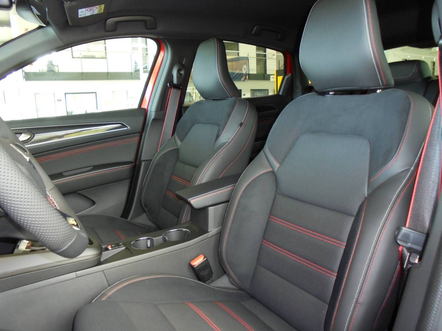 Fahrzeugabbildung Renault ARKANA R.S. LINE TCe 160 EDC