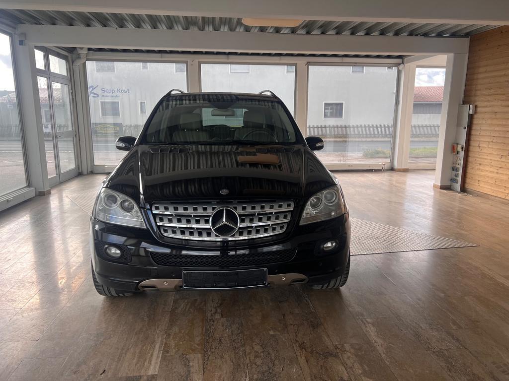 Mercedes-Benz ML 500