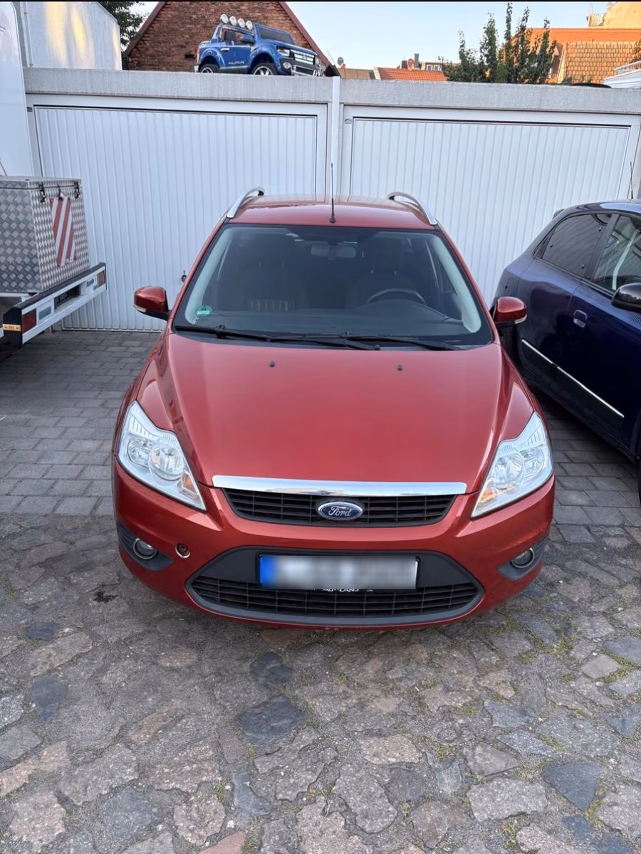 Ford Focus 2009 — photo 15