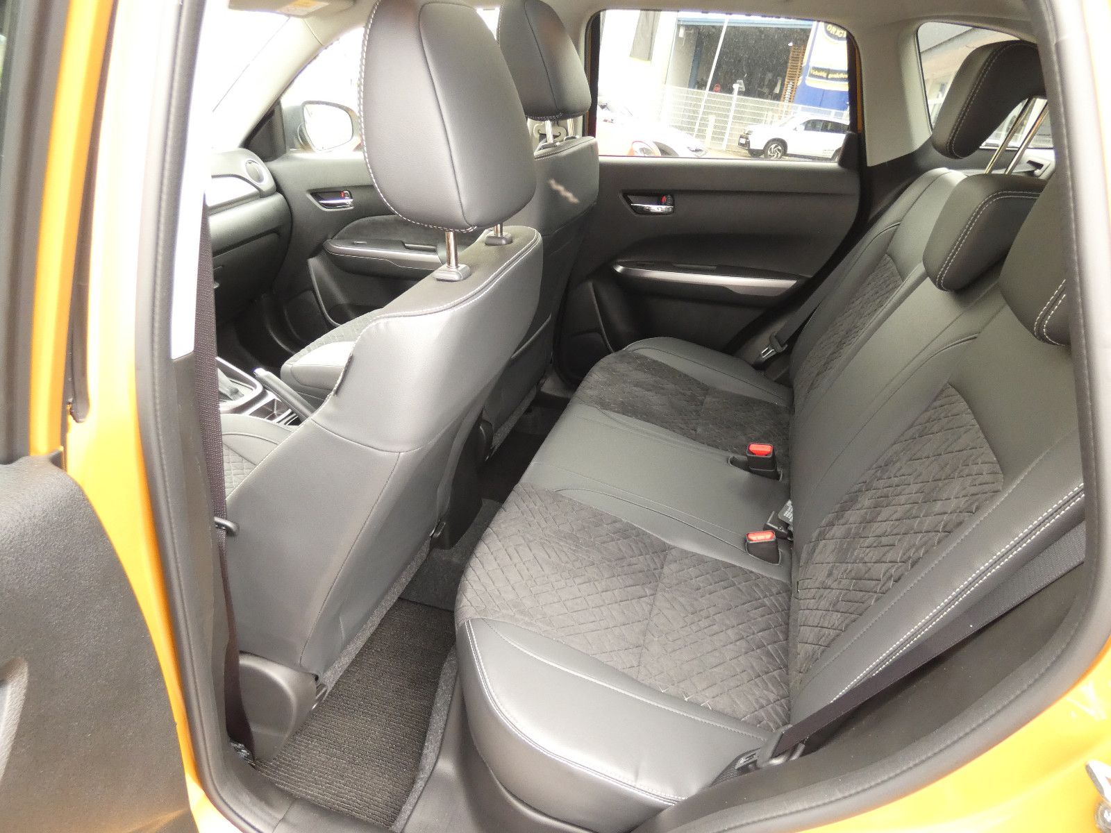 Suzuki Vitara - Bild 8
