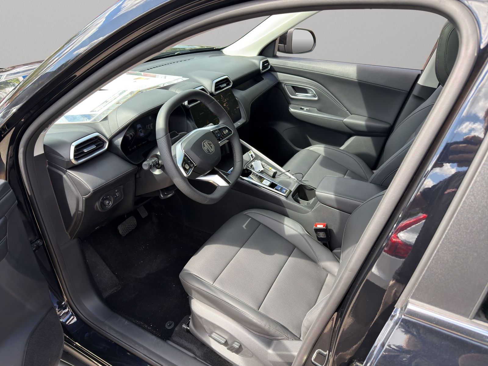 MG ZS
