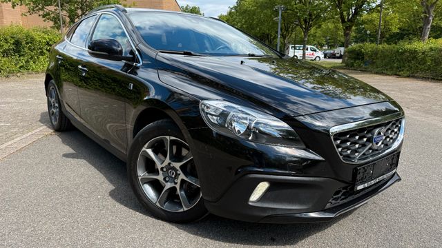 VOLVO V40 CC