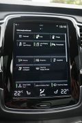 Fahrzeugabbildung Volvo XC90 R Design T8 AWD*LUFT*B&W*PANO*HUD*