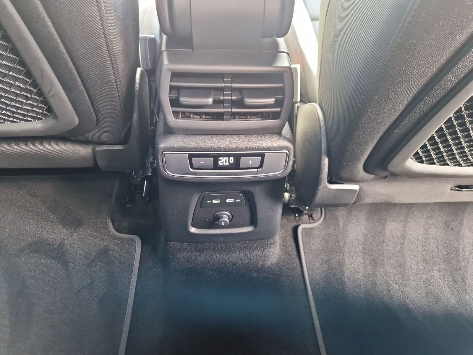 Audi Q4 e-tron - Bild 14