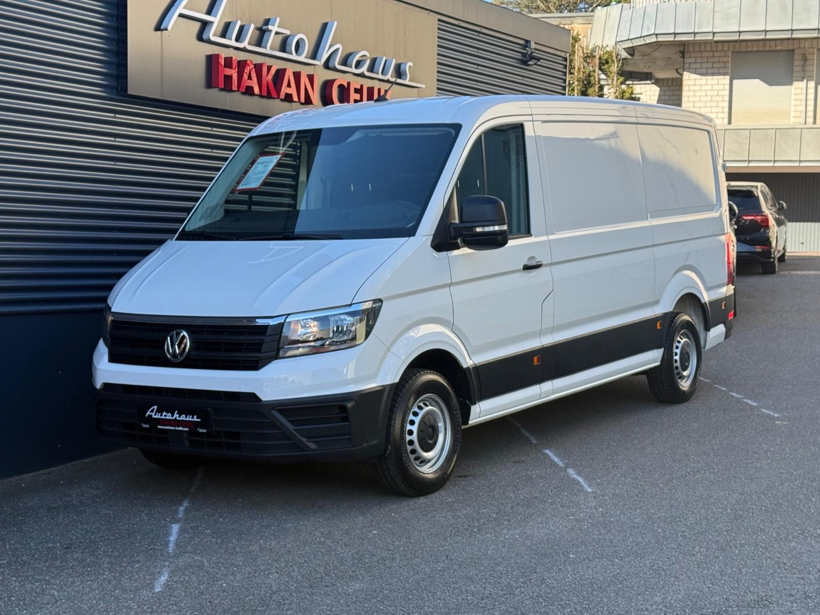 Volkswagen Crafter Kasten 30 mittellang*T-NAVI*R.KAM*AHK*