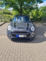MINI Mini Cooper S Automatik |194 PS| Panoramad... - MINI in Halle