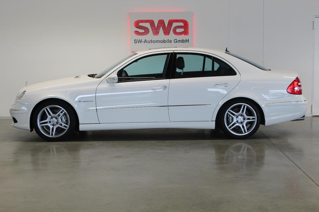 Mercedes-Benz E 55 AMG