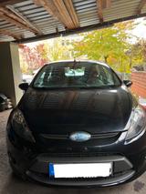Ford Fiesta 1.4 Benzin | 60 PS - Display - Ford Fiesta: 60 Ps