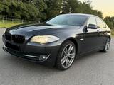 BMW 523i Automatik - Tempomat - Schiebedach - Xenon - BMW 523 aus 2010: 523i