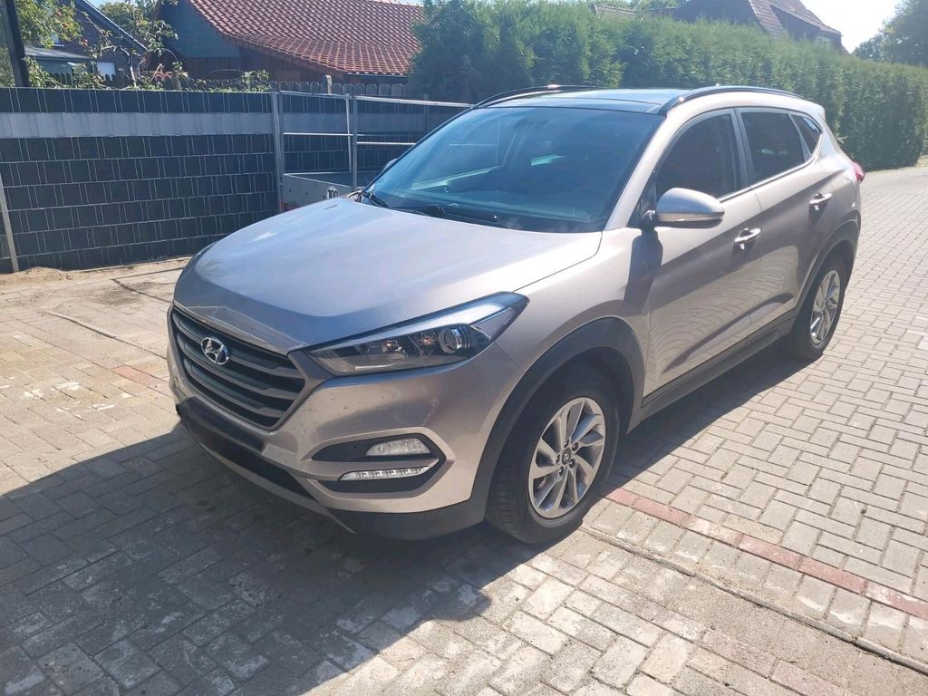 Image of Hyundai TUCSON