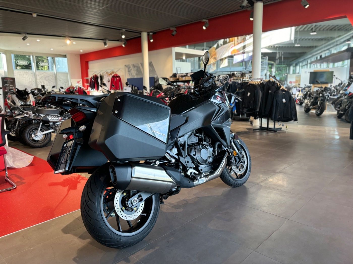 Fahrzeugabbildung Honda NT 1100 Schalter Standard