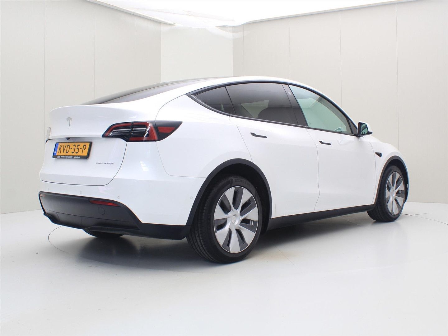 Tesla Model Y Long Range AWD 75kWh 351pk 91,3% SoH [ A imagem 3
