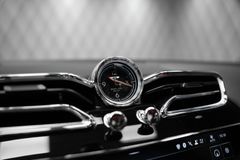 Bentayga Azure V8 22&quot; BLACK/RED SPORTS EXHAUST