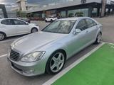 Mercedes-Benz Mercedes-benz S 280 330CDI Elegance Carl benz - graue Mercedes-Benz S 450