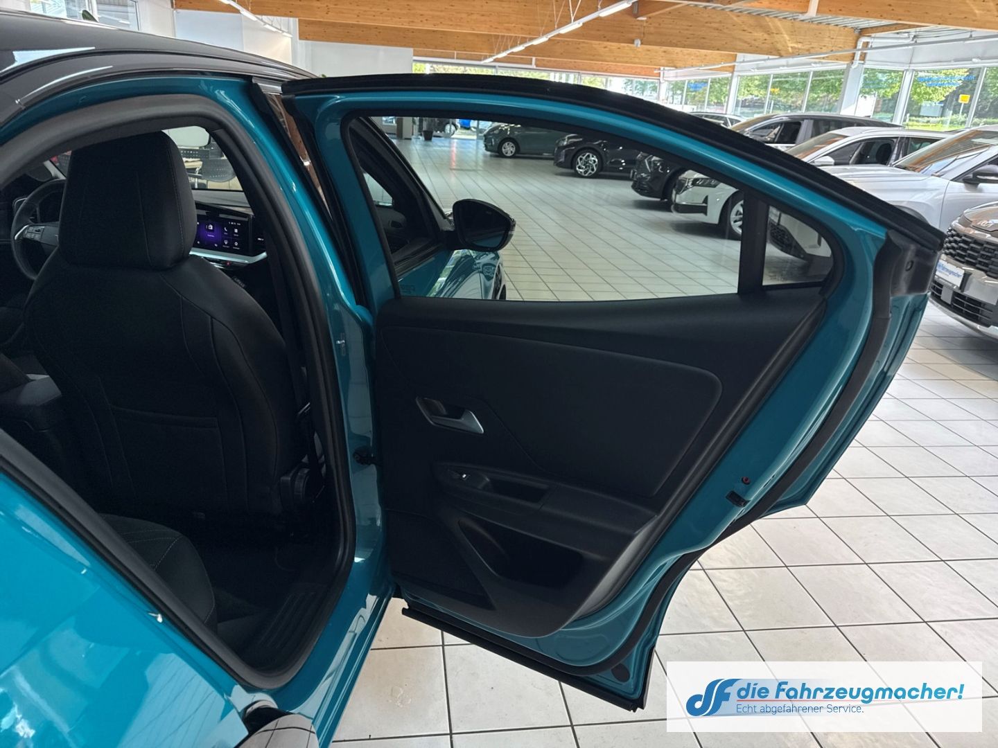 Fahrzeugabbildung Opel Mokka e GS Navi 54kWh Digitales Cockpit LED Ble