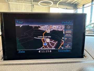 Audi A3 *Navi*Tempo*Xenon-Adaptive*Pdc*Szhz*