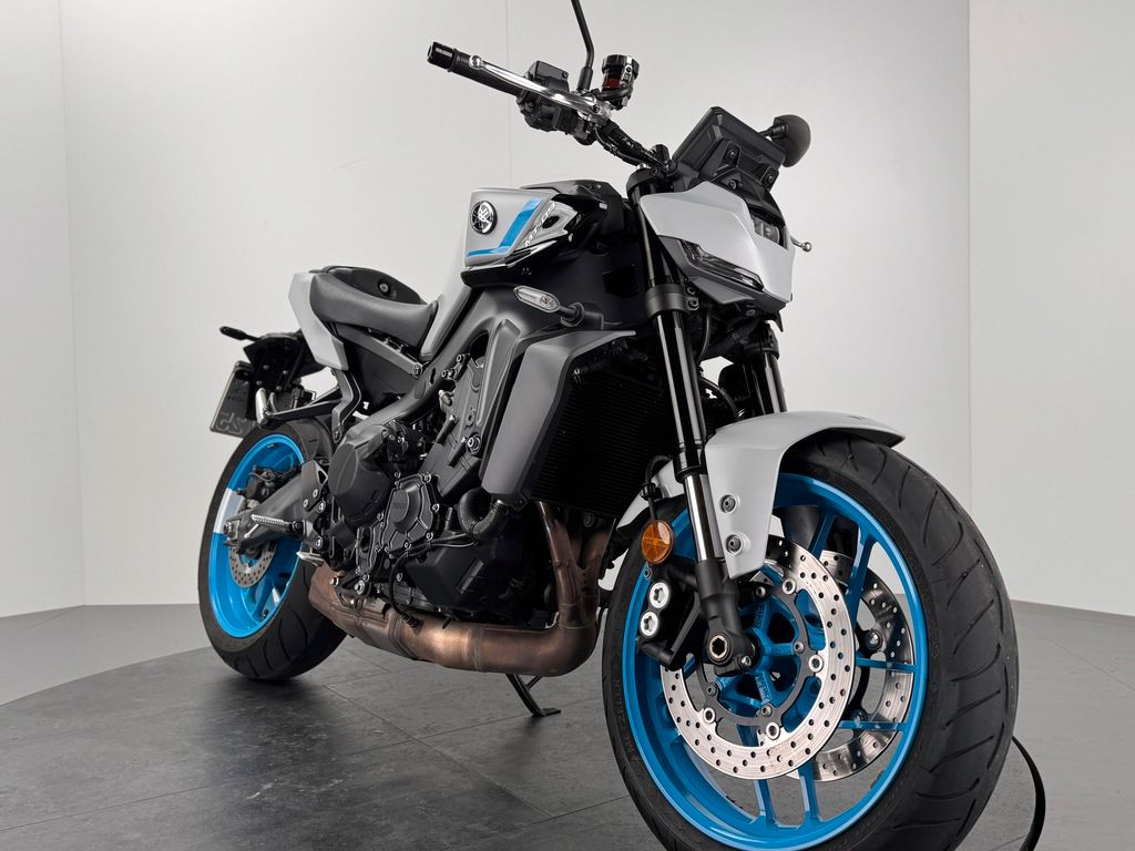 Fahrzeugabbildung Yamaha MT-09 *TOP-ZUSTAND *SERVICE NEU