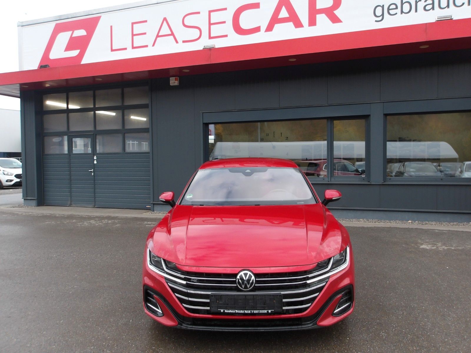 Volkswagen Arteon SB R-Line 4M. EXP € 16250.- imagem 2