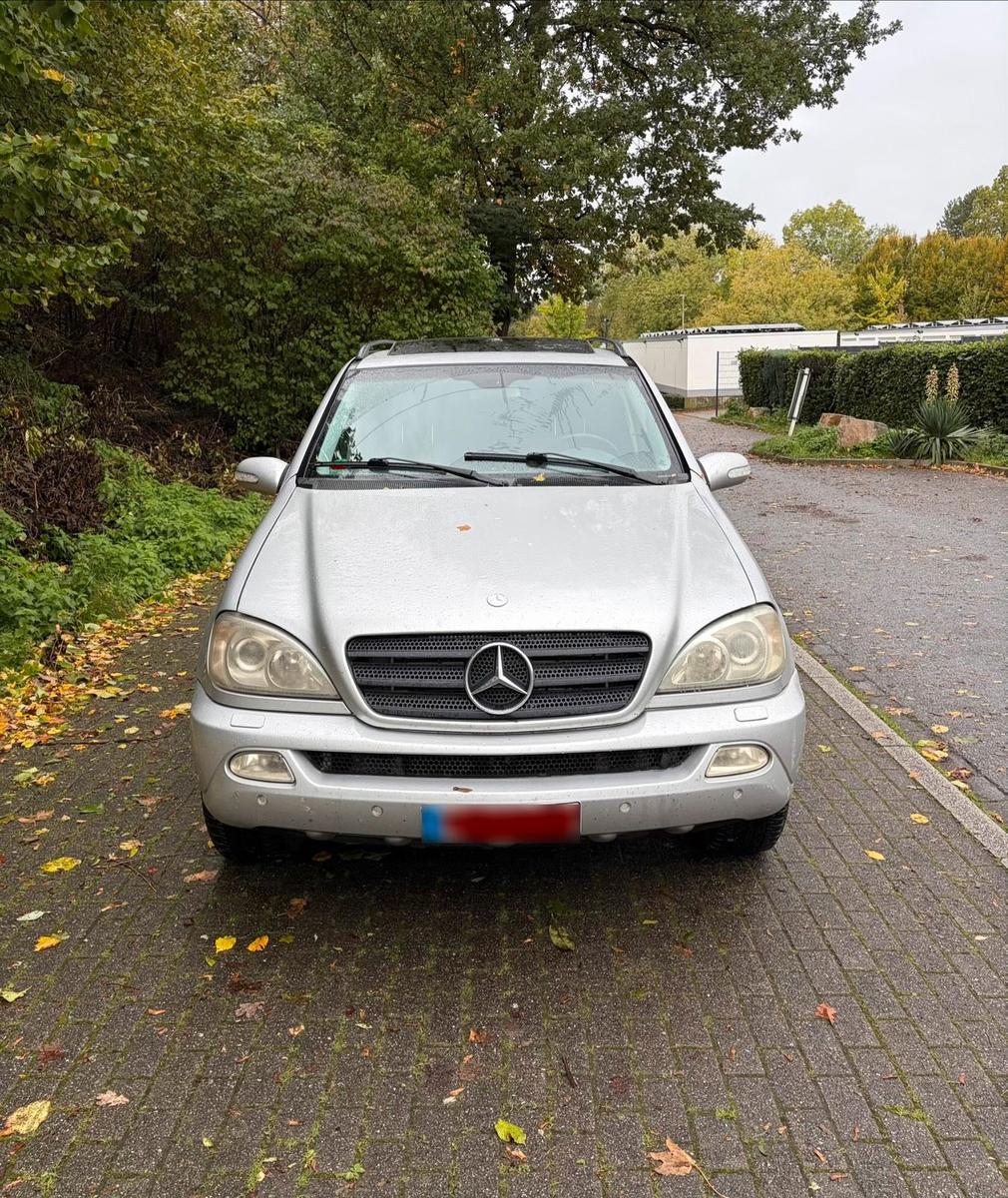 Mercedes-Benz ML 270