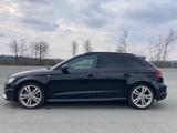 Audi A3 2.0 TDI S tronic quattro S line Sportb. S...