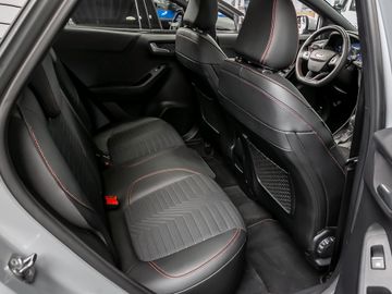 Ford Puma 1.0 ST-Line X Pano. Kamera Navi Stauassi.