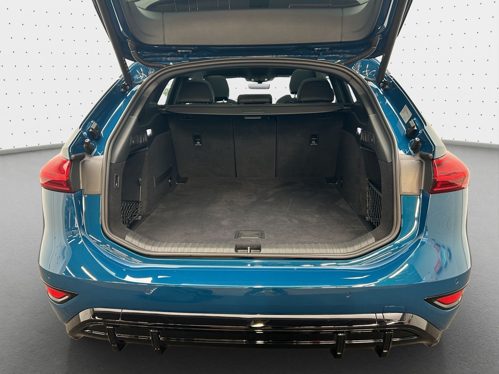 Audi A6 e-tron - Bild 11