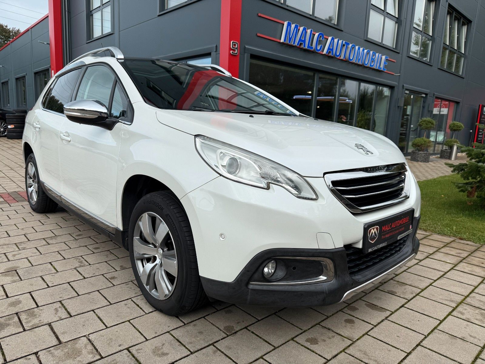 Peugeot 2008 Allure(Tüv&Insp. neu/Automatik)