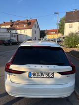 Volvo V90 B4 D Momentum Pro Geartronic Momentum Pro - weiße Volvo V90