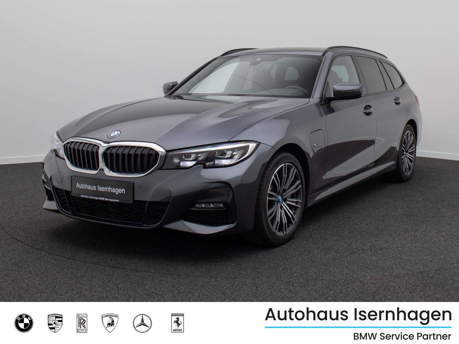 Fahrzeugabbildung BMW 330e M Sport Alarm AHK DAB HiFi Komfort PDC 18"