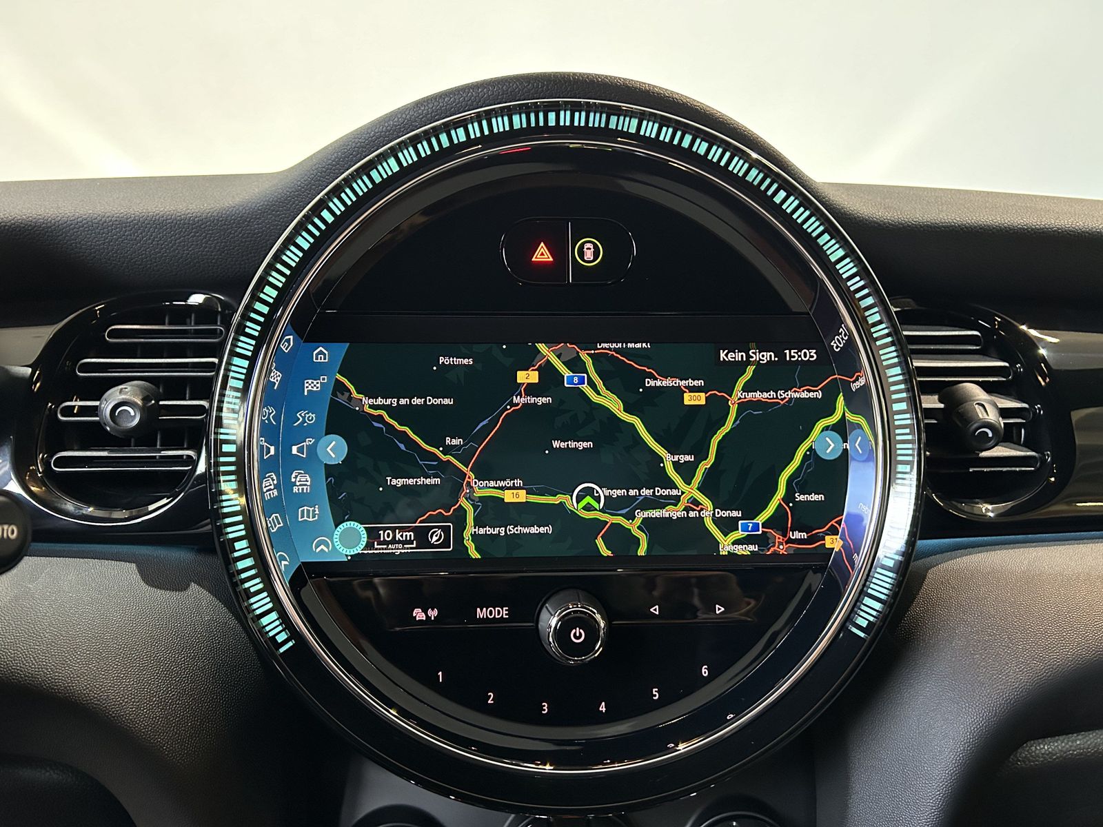 Fahrzeugabbildung MINI Cooper 3-Türer Rückfahrkamera Lenkradheizung